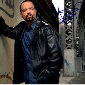 Ice T signed autographed 8x10 law & order special victims unit odafin tutuola photo