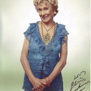 Cloris Leachman signed autographed 8x10 photo