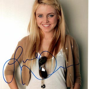 Lorraine Nicholson signed autographed 8x10 photo