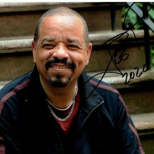 Ice T signed autographed 8x10 law & order special victims unit odafin tutuola photo