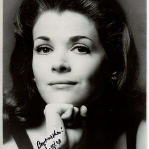 Jessica Walter signed autographed 8x10 photo