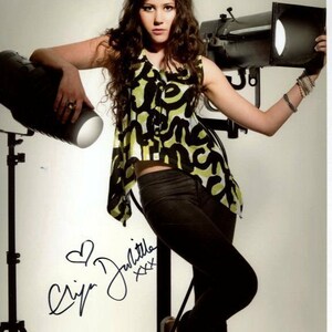 Eliza Doolittle signed autographed 8x10 photo