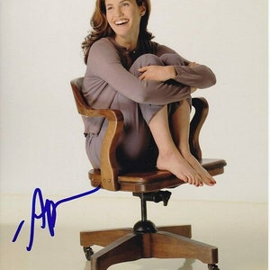 Amy Brenneman ha firmato una foto 8x10 autografata