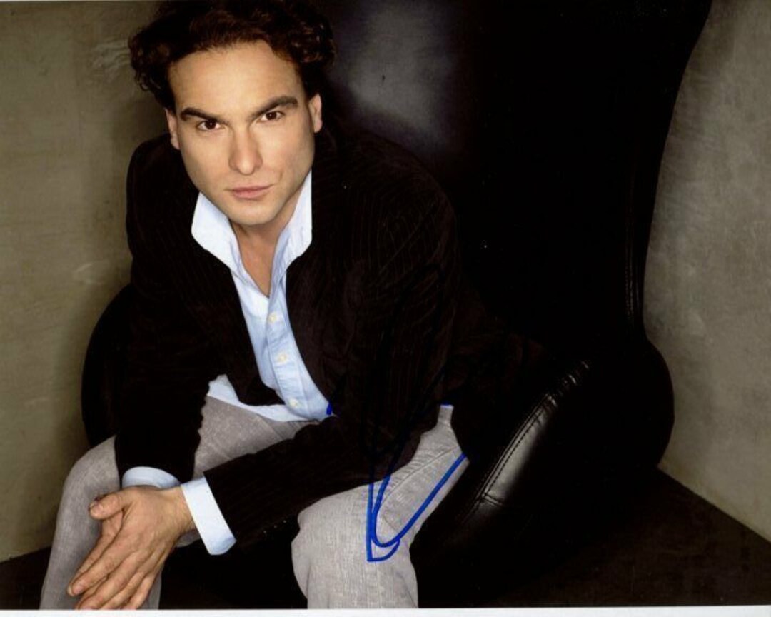 Johnny Galecki Signed Autographed Photo - Etsy