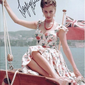 Sophia Loren signed autographed 8x10 photo