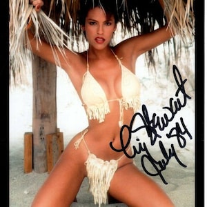 Liz Stewart signed autographed 8x10 photo playboy playmate july 1984