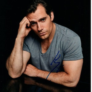 Cavill autograph - Etsy 日本
