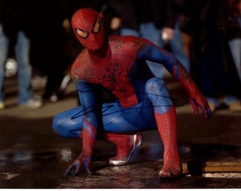 Andrew Garfield signed autographed 8x10 the amazing spider-man peter parker photo