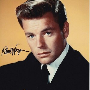 Robert wagner signed autographed photo