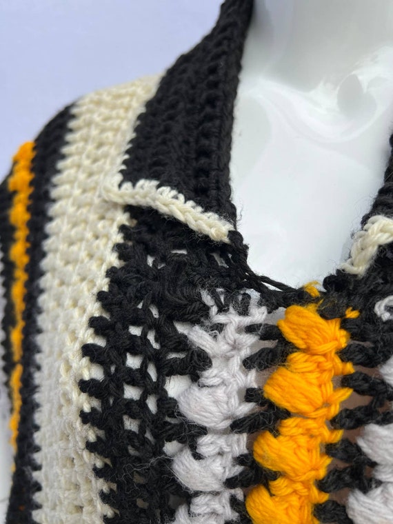 VTG Monochrome and Yellow Knit Sweater Vest - image 6