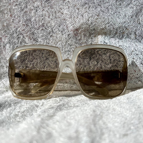 70s Opaque Oversize Square Sunglasses