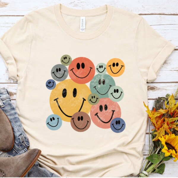 Smile Face Shirt, Retro Smile Face Tshirt, Retro Smiley Face Shirt, Graphic Gift Shirt,Cute Smile Shirt, Happy Face Shirt, Aesthetic Shirt
