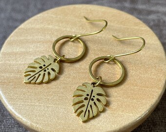 Minimalist monstera leaf brass earrings, gift for her, aesthetic earrings