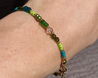 Handmade beaded stone bracelet, colourful beads bracelet, holiday jewellery, boho fashion