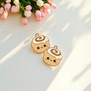 Cinnamon Bun Pet ID Tag: Laser Engraved Enamel, Customisable