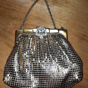 WHITING-DAVIS Gold Mesh Evening Bag w/Mirror Vintage