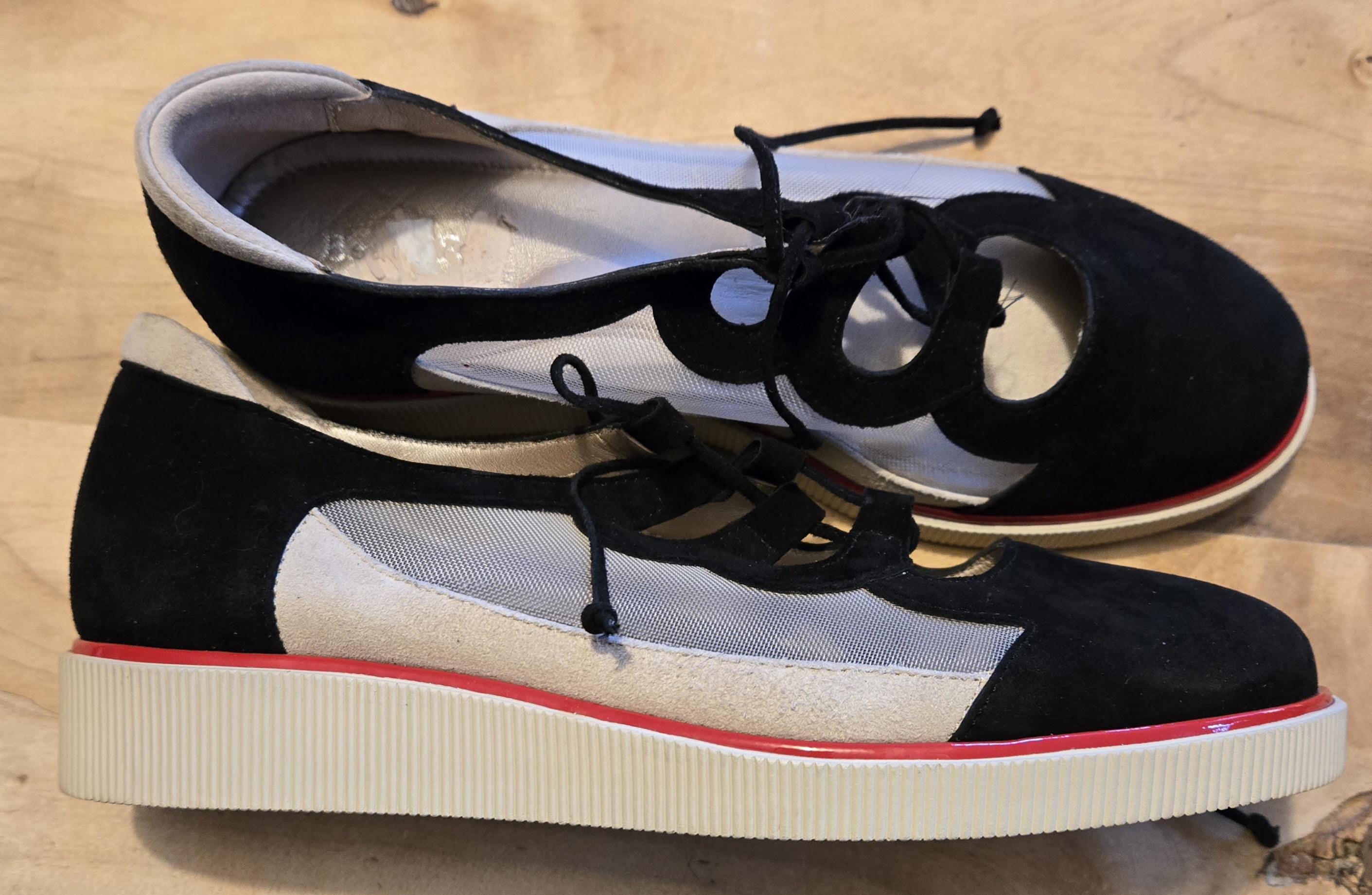 Handmade Luxury BEAUTIFEEL Supple Suede Navy Calf Leather Matte Finish Liffey -Navy Nubuck | Barker Shoes USA main image 4