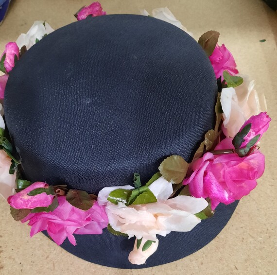 Vintage Straw Hat Black with Pink Flower 1940s Fine Black Straw Hat With Pink Flower Trim - Etsy main image 2