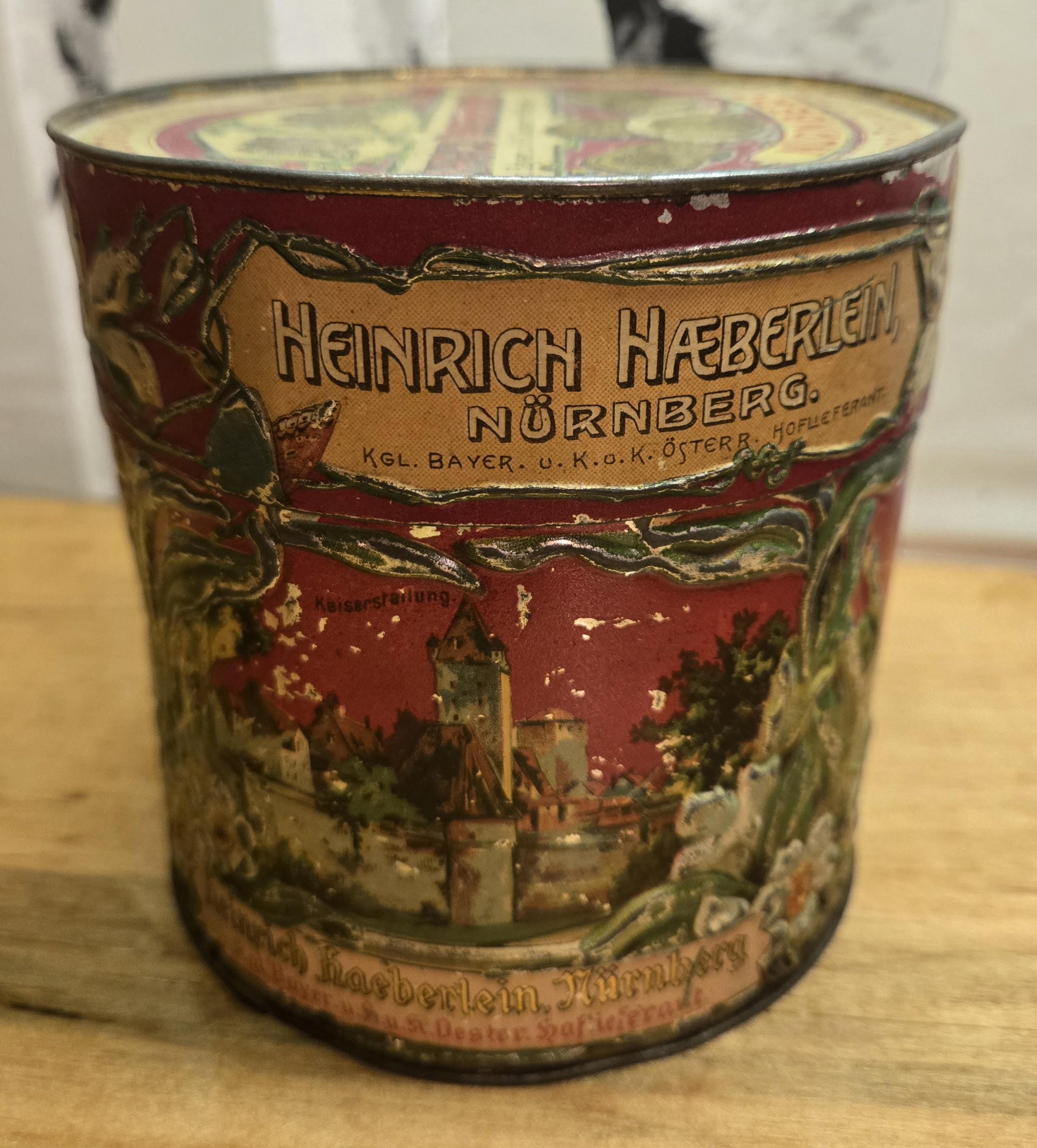ドイツアンティーク Heinrich Haeberlein ニュルンベルクの缶 Heinrich Haeberlein - Etsy