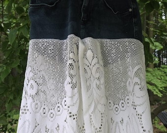 Lace & Denim Boho Summer Jean Skirt Scalloped Hem Wms Levi's Size 4 Teen Mother Birthday Date Party Picnic Handcrafted Unique