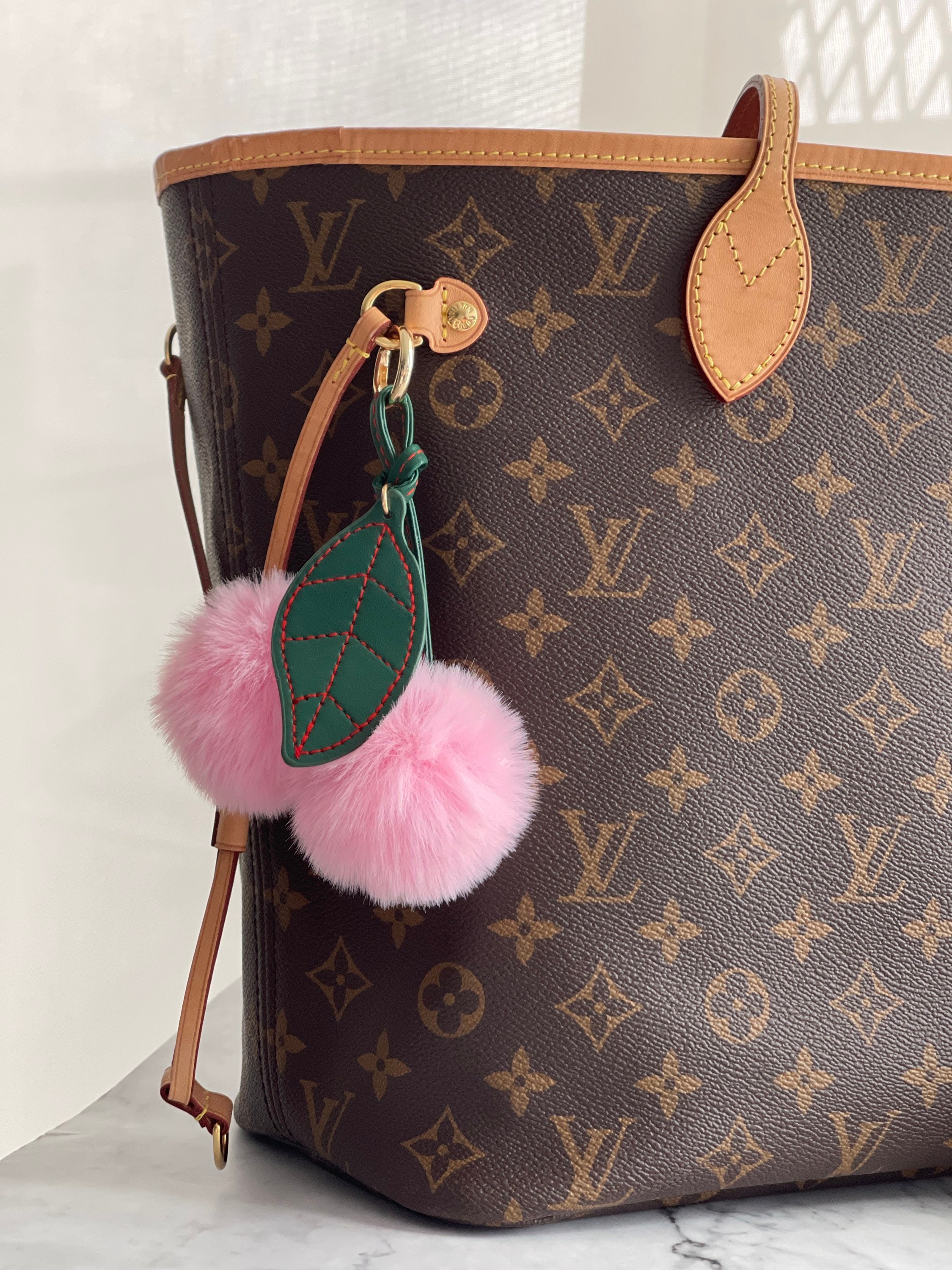 Louis Vuitton Mink Fur Shoulder Bag in Brown