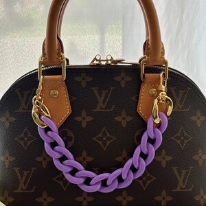 Violet Acrylic Chain Bag Charm: Lightweight Purse Accessory