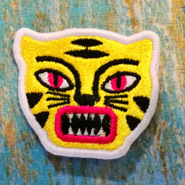 Patch Tibetan Tiger Head iron on logo patch Embroidery (Handmade)