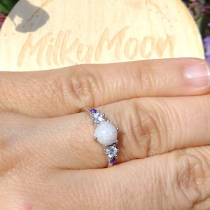 Breastmilk ring, Breastfeeding gift, breast milk keepsake jewellery, breastmilk pearl, breastmilk birthstone ring,gift for breastfeeding mum