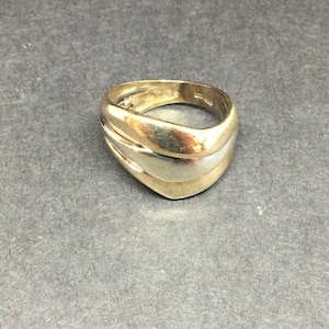9ct Gold Ring Size L, 5.5