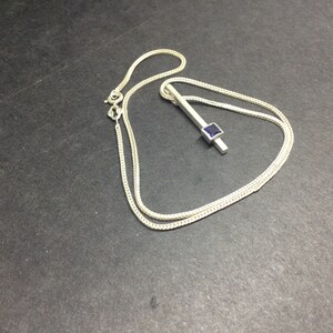 Silver pendant necklace