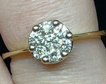18ct Gold Diamond Cluster Ring Size M
