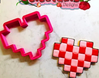 Pixel Pixelated Heart Valentines Cookie Cutter