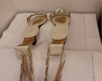 Pre-Owned White Wedge Heel Thong Sandals US 8.5 Made in Italy**Looks Great!**