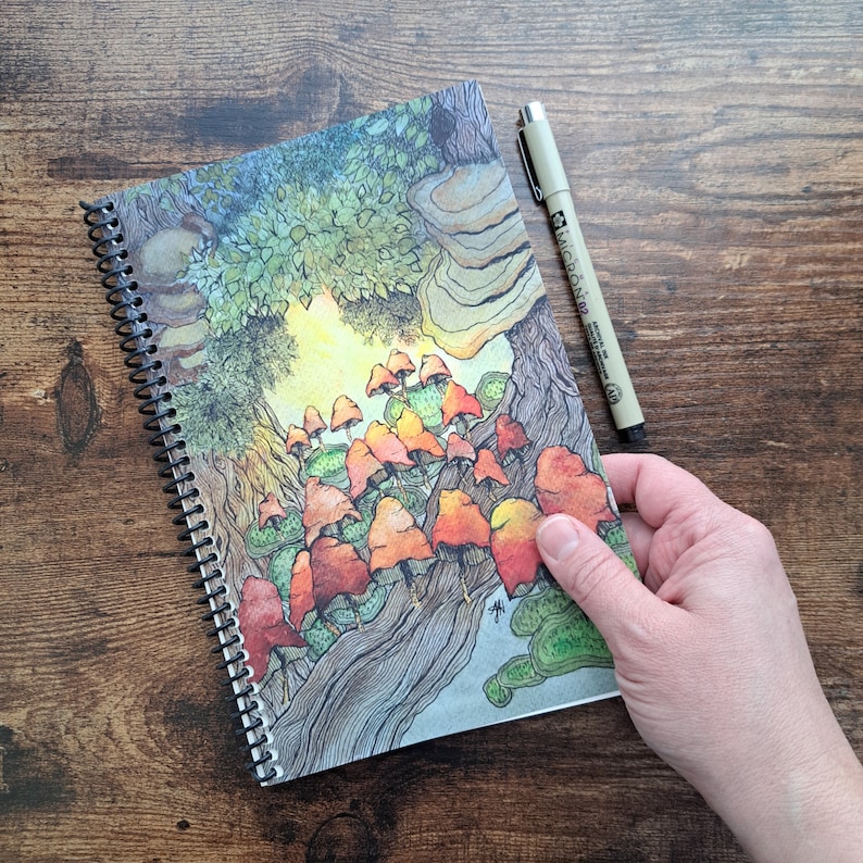 Agenda semanal Mushroom Cottagecore, sin fecha, con opción de encuadernación. imagen 2