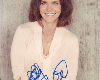 サリー・フィールドの直筆サイン入り 8x10 フライング・ナン シスター