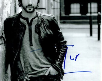 James Blunt signed autographed 8x10 photograph