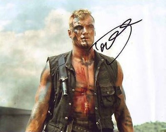 Dolph Lundgren autographed 8x10 universal soldier andrew scott gr13 photograph