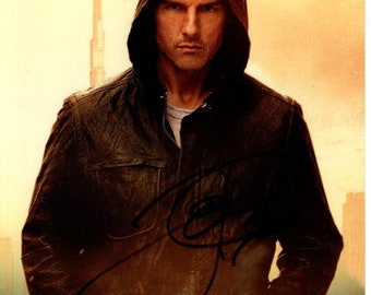 Tom Cruise firmó una fotografía autografiada de 8x10 de Ethan Hunt en Misión Imposible