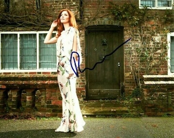 サラ・ミシェル・ゲラーのサイン入り8x10写真 COA - Etsy 日本