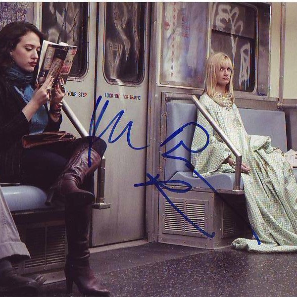 Kat dennings & beth behrs signed autographed 8x10 2 broke girls photograph