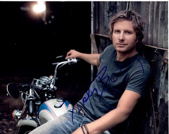 Dierks Bentley signed autographed 8x10 photograph