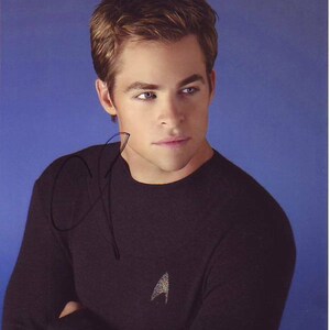 Chris Pine signed autographed 8x10 star trek captain james t. kirk photograph