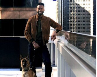 Lawrence Jones signed autographed 8x10 photograph ( Fox News )