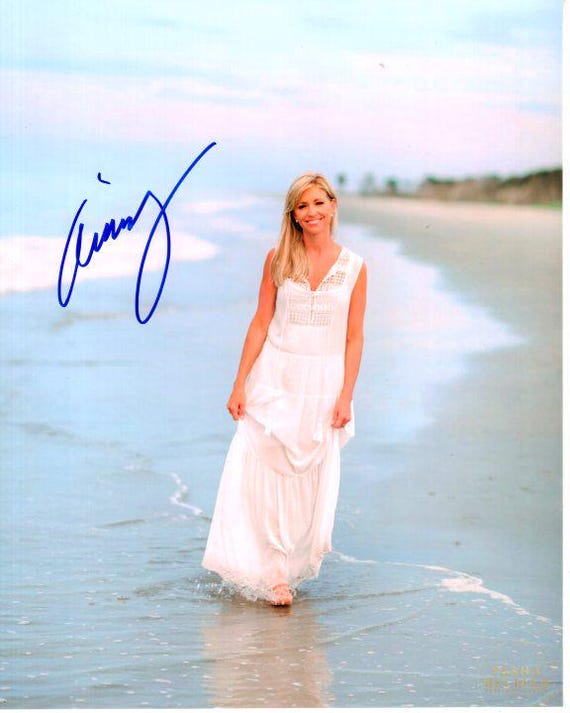 ainsley earhardt green dress Fox and Friends: June 2024 Ainsley Earhardt's Green Cap Sleeve Dress