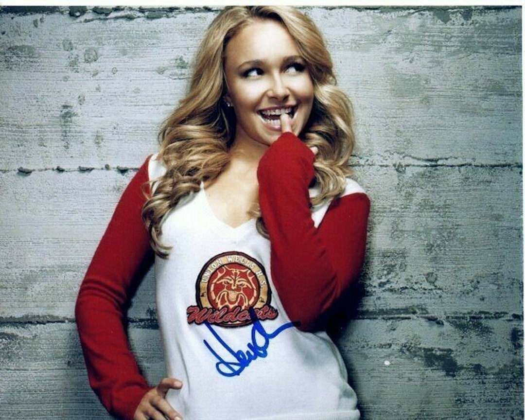 Hayden Panettiere Autographed 8x10 Heroes Claire Bennet Etsy 日本
