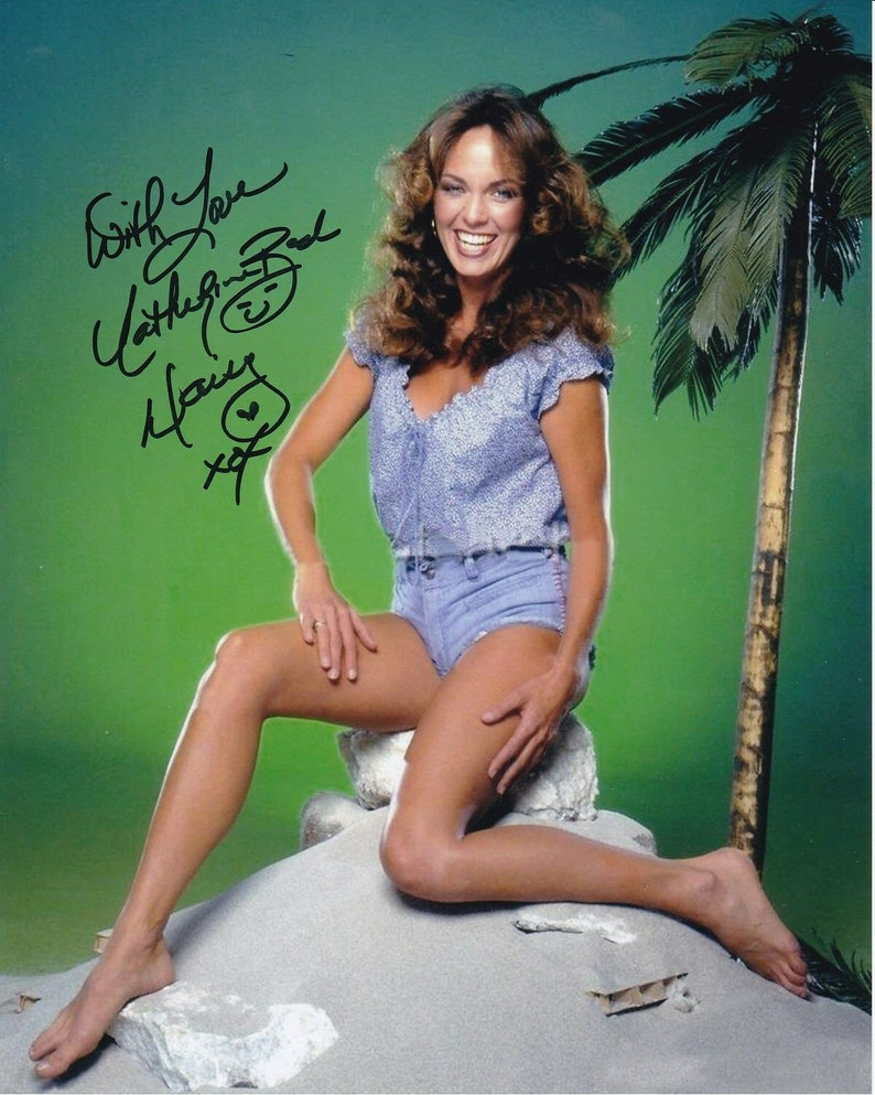 Catherine Bach Signed Autograph 8x10 the Dukes of Hazzard - Etsy.