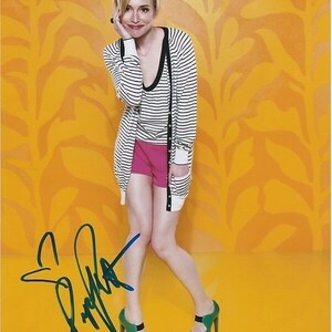 Piper perabo signed autographed 8x10 photograph