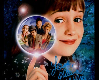 Mara Wilson signed autographed 8x10 Matilda photograph