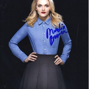 Madeline brewer signed autographed 8x10 photograph