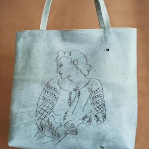 Elegante bolso tote de piel beige con grabado Matisse: un elegante bolso de trabajo, el regalo ideal para ella.